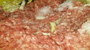 Перец фаршированный мясом и капустой