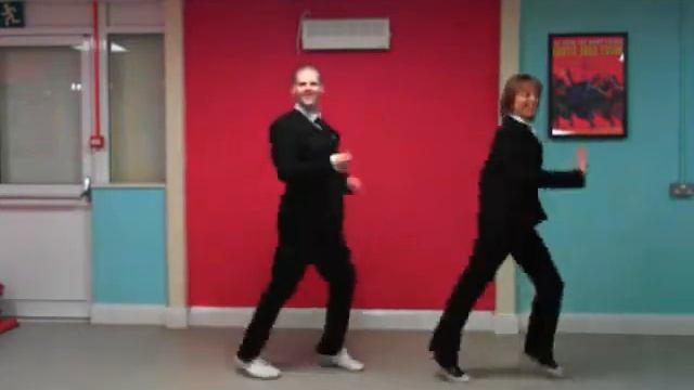 SALSA SHINES FOOTWORK - Salsa Crawley/ Horley/ Horsham - UK - Andy Moore & Rachel смотреть онлайн