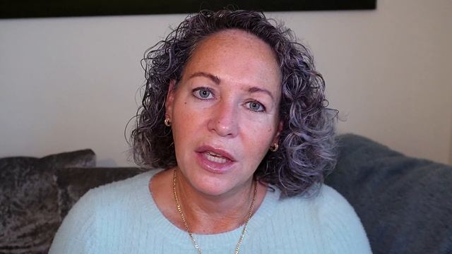 The Very Best Vanilla Fragrances смотреть онлайн