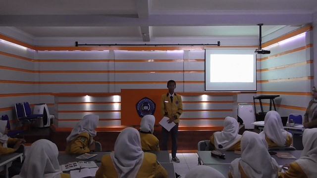 PPL 1_PPG DALJAB KAT. 1 GEL.2_2022_HAMNI SUSANA, S.Sn - SMKN 3 BALEENDAH_SENI BUDAYA_UPMI BALI (20' смотреть онлайн