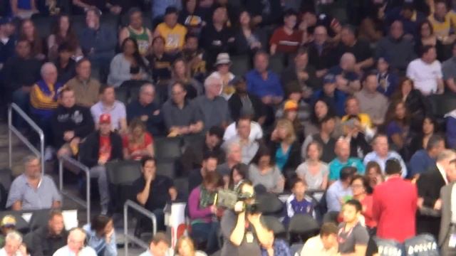 20150125 Laker girl dance and empty seats смотреть онлайн