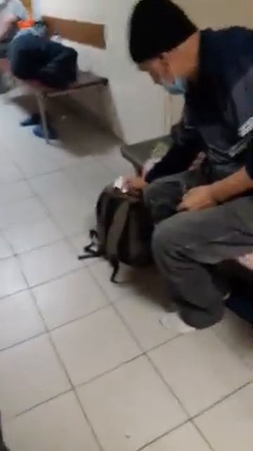 Томск, 23.10.20.года люди сутками ждут когда их примут и с ковид и другими диагноза и 2 мсч