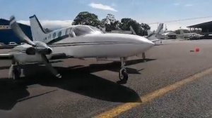 Запуск двигателей Continental CTIGO- 520-L Цессна-421С