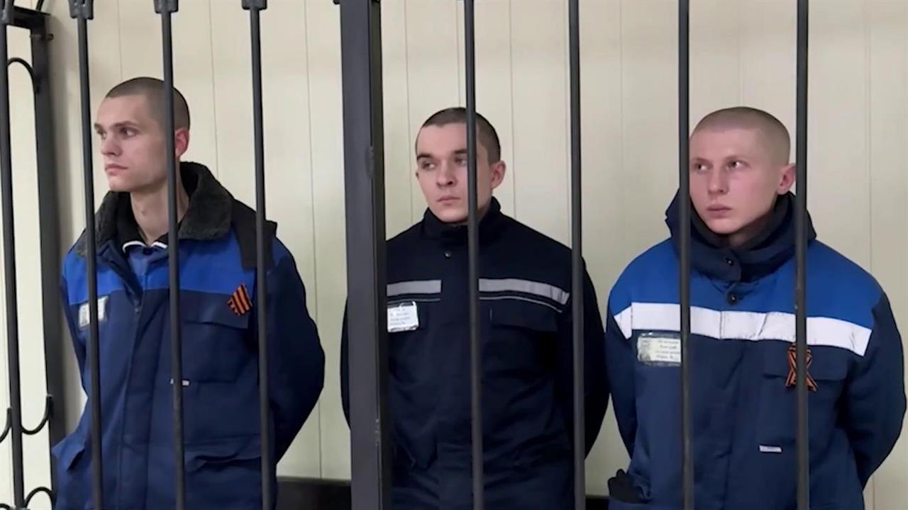 Верховный суд ДНР вынес приговор трем боевикам запрещенного в России полка "Азов"