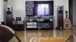 Totem Forest Mark Levinson No23 Candeias Modelo