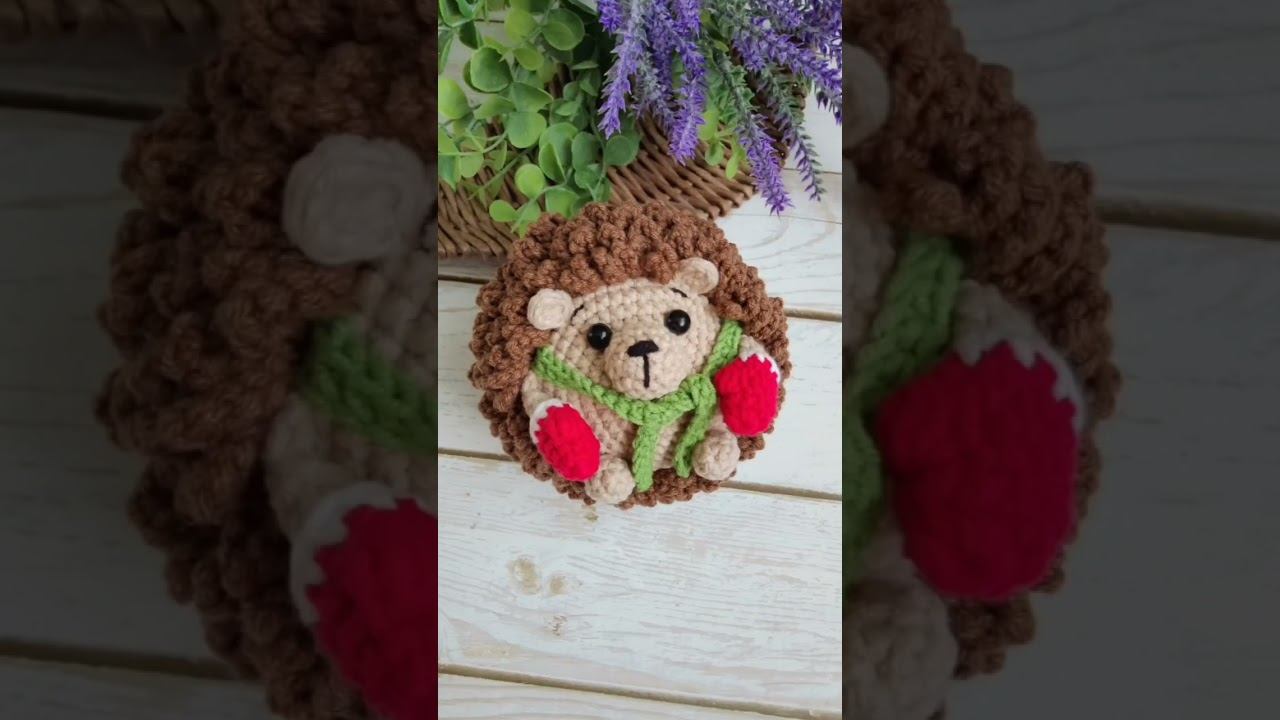 Вязаные крючком игрушки #игрушкикрасноярск #лисеноккрючком #ежонок #брелокпончик #прикольныйбрелок