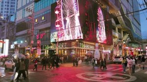 대구 동성로 불토오후 풍경, 강남, 홍대, 건대와 다른 대구는 정말 불황일까요 패션의 도시 로데오거리 토요일 밤 풍경, 대구여행, 서울 트래블 워커.