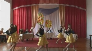 Прекрасный Танец Осенняя Франция оценим друзья!