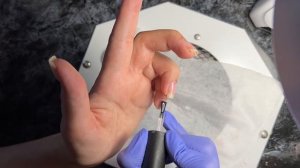 АСМР жвачка | делаю себе маникюр | новые ногти | жевачка МНОГО ЧАВКАНЬЯ НЕ МНОГО ШЁПОТА ЗВУКИ РТА