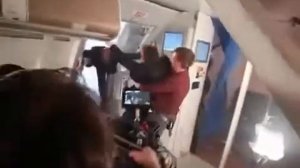 трюк со съемок сериала Морские дьяволы