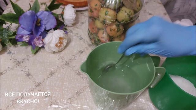 ВКУСНЕЙШАЯ ЗАКУСКА ИЗ ЗЕЛЁНЫХ ПОМИДОР, С ЧЕСНОКОМ ,ЗЕЛЕНЬЮ И ПЕРЦЕМ!💣😋👍🍅