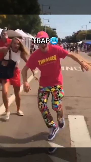 Скрепка (Барбоскин Trap) смотреть онлайн