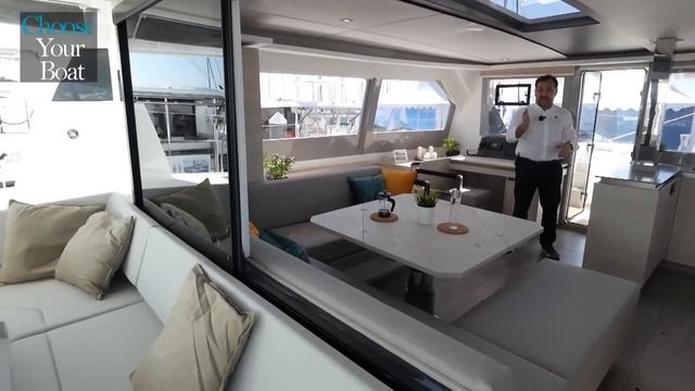 LEOPARD 50: Guided Tour (in English) смотреть онлайн