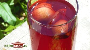 Вкусный, насыщенный Компот из Жимолости с Яблоками