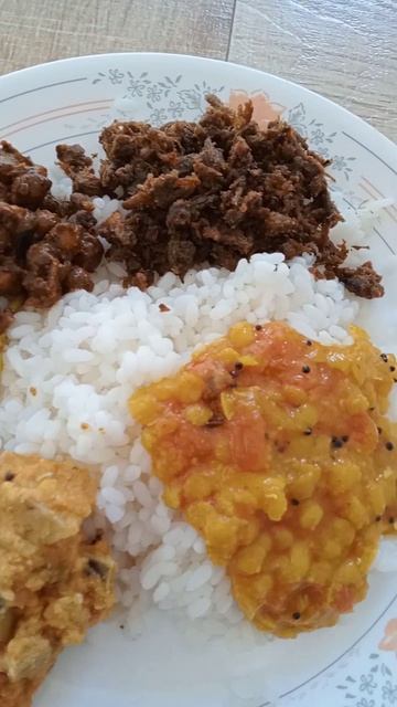 What I Eat In A Day 😋🧁🍭🍫🍜🥘🌮🍵🌯#viral #trending #adayinmylife #shots