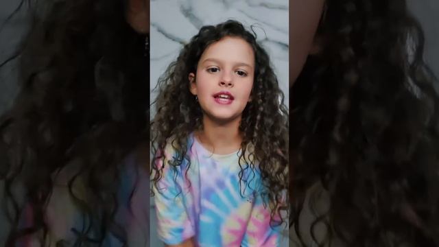 всем HI я София и это моё первое видео. смотреть онлайн