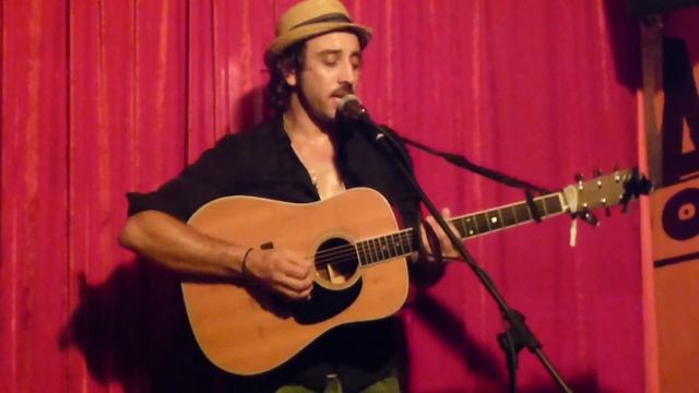 Lucas Masciano   El secreto   18 07 14 Valencia Sala Deluxe
