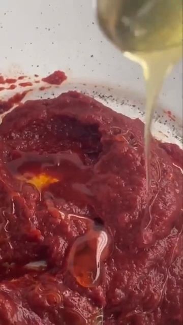 Томатная паста + чеснок+ мёд = вкуснейшая , пикантная курочка на ужин! Так курицу вы еще не готовил смотреть онлайн