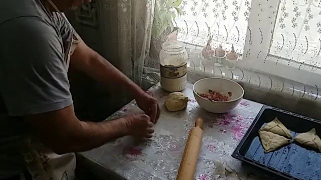 САМСА СЛОЕНАЯ САМСА РУМЯНАЯ !ОДНО ИЗ САМЫХ ВКУСНЫХ БЛЮД ВОСТОКА