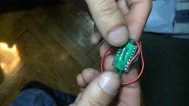 Распаковка Вольтметр красный мини DC 4.5-30V 23mA часть 1
