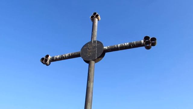 Памятный крест на острове Томаковка "Томаковское городище" смотреть онлайн