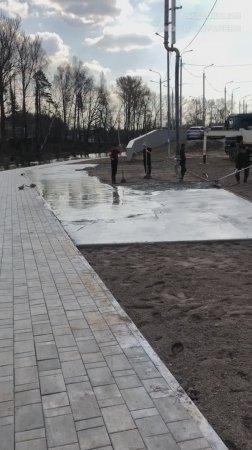 Работы на набережной продолжаются