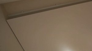 Натяжные потолки в апартаментах по дизайн проекту с применением современных решений.