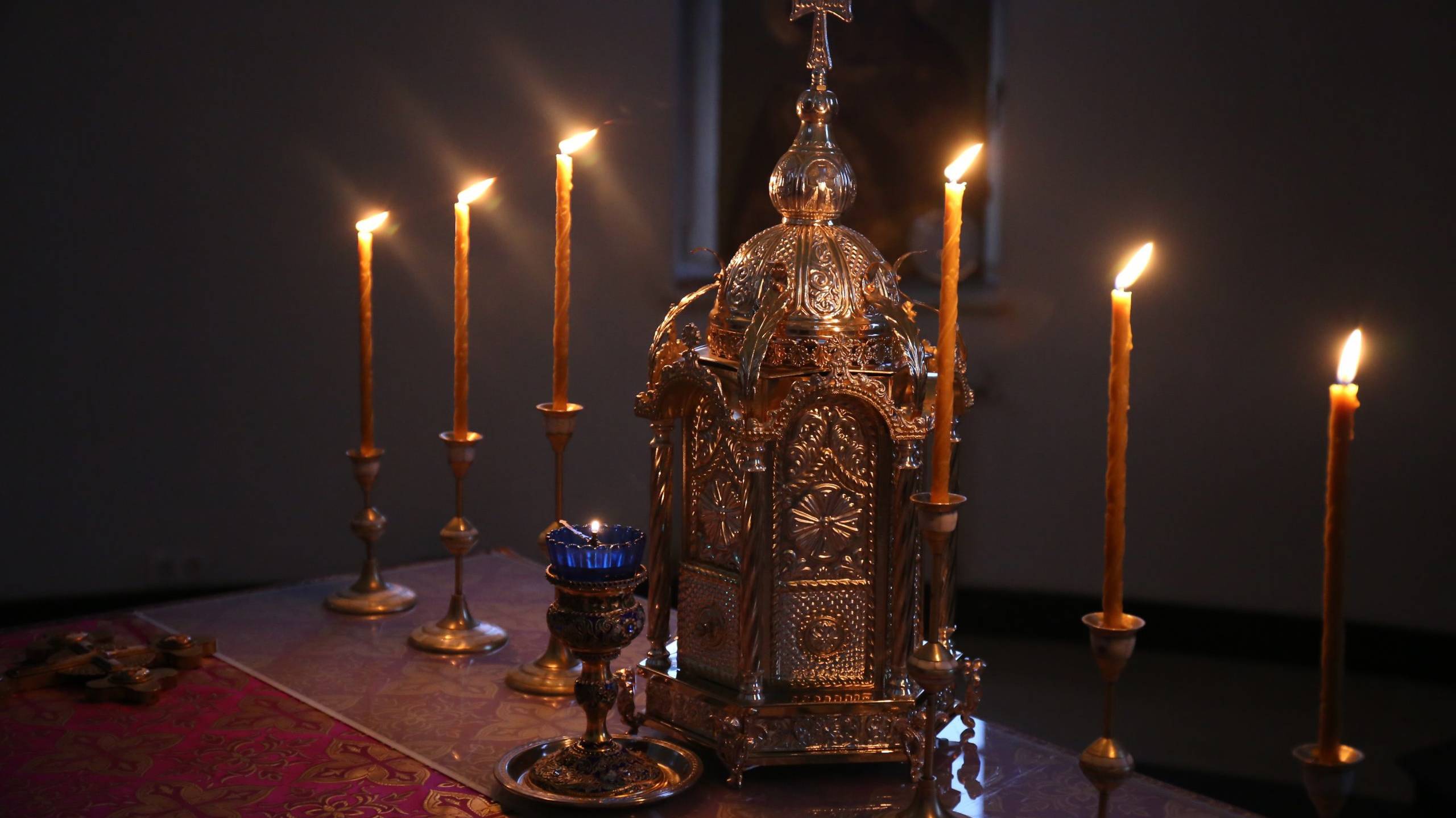 Вечернее богослужение. Великий Четверток. Воспоминание Тайной Вечери смотреть онлайн