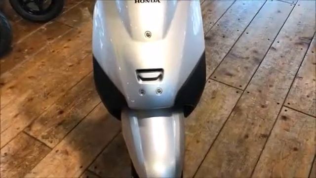 ホンダ タクト・ベーシック　２０１９　シルバー