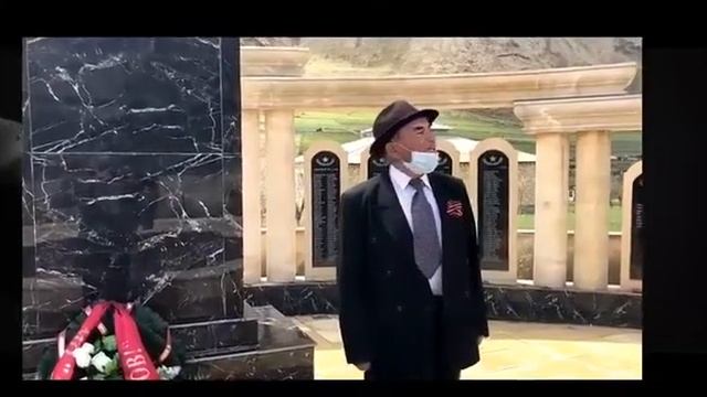 В Агульском районе возложили цветы к обелиску смотреть онлайн