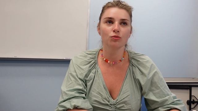 ИНТЕРВЬЮ В ПОСОЛЬСТВЕ, РАБОТА, БИЗНЕС-КЛАССЫ ПО СТУДЕНЧЕСКОЙ ВИЗЕ