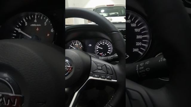 Панель приборов Nissan X-Trail

Автозапуск