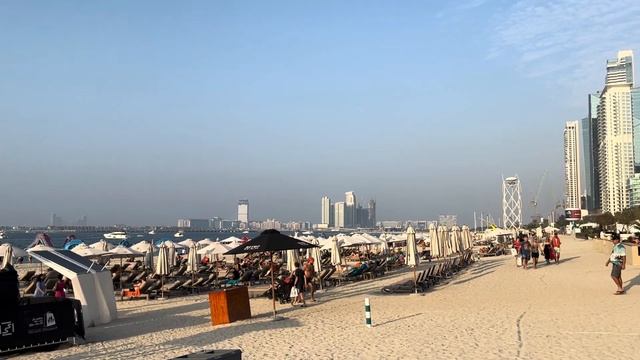 Дубай,пляж Marina beach... смотреть онлайн
