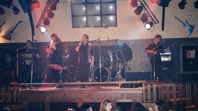 Crush - The live music bar смотреть онлайн