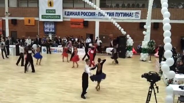 Sveridonov Evgeny-Sazhina Ellina, cha cha смотреть онлайн