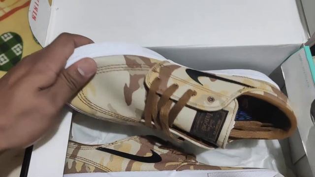Quick Unboxing of Stefan Janoski Desert Camo смотреть онлайн