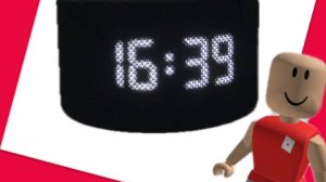 Играю в роблокс с алисой