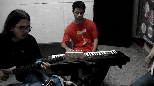 H3 - Autumn leaves смотреть онлайн