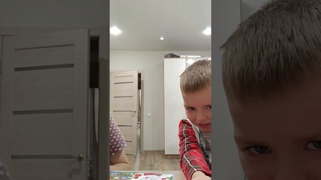 Роман, пишет письмо Деду Морозу 🎅 от крестного😂 смотреть онлайн