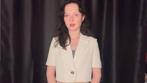 Юлия Друнина «Бинты» Читает Мария Иванова