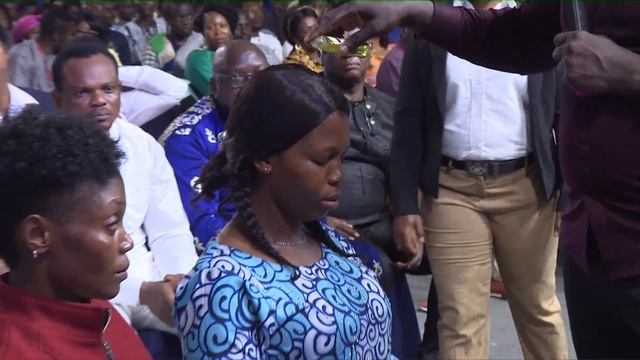 Touching: Snr. Prophet Jeremiah Blessed Two Prostitute With The Sum of #4,300,000. смотреть онлайн