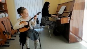 Шишкина Ева обр. Ю. Давидовича"Вдоль да по речке", Е. Дербенко "Поросята и серый волк"