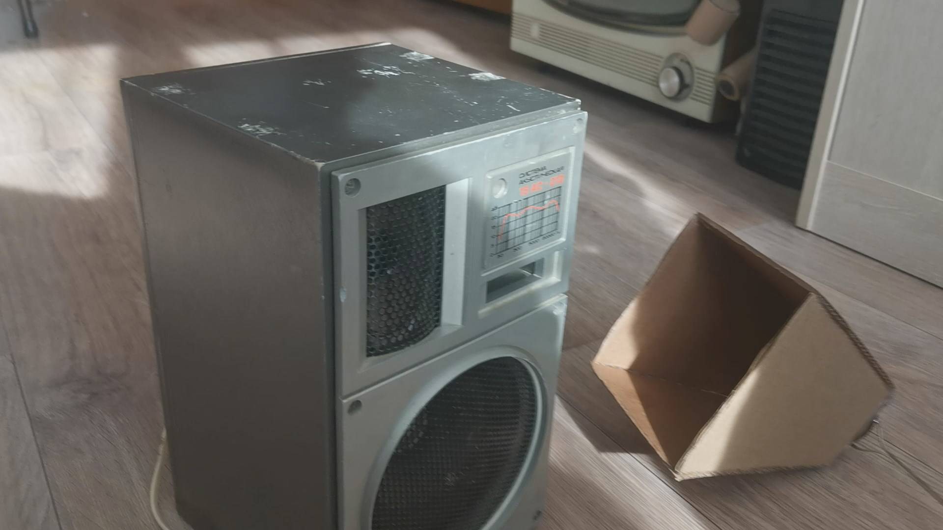 Переключатель звука громкоговорителя и колонки смотреть онлайн