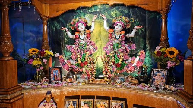 Gaura Arati - Visvatomukha das (ACBSP) смотреть онлайн