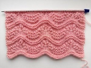 Красивый весенний ажурный узор спицами для джемпера, кардигана, туники