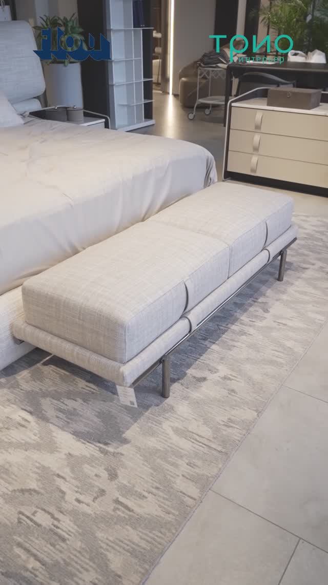 Банкетка New Bond 813 Alexander Quartz от Flou