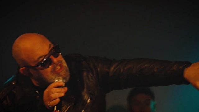 КОРОЛЕВЫ НЕ ПЛАЧУТ *ВИДЕО *ВИКТОР КИНН *КОНЦЕРТ #музыка #хит #ТОП #шансондлялюбимых смотреть онлайн