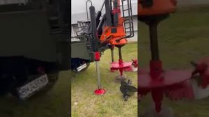 Бурильно-крановая машина БКМ 3,5    педназначенный для бурения под опоры линий электропередач ЛЕП