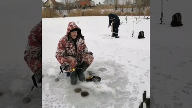 Отпусти меня ты на рыбалку смотреть онлайн