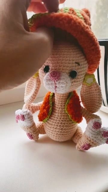 Вязаный кролик/зайка смотреть онлайн